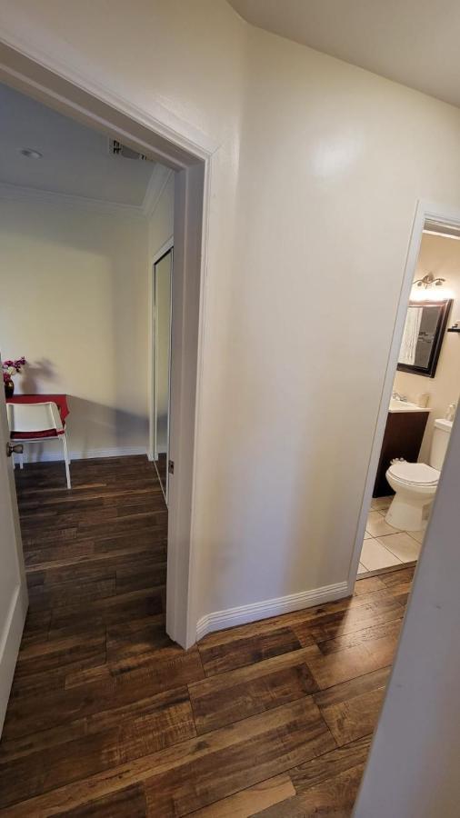 Adorable Modern Guesthouse With Full Kitchen Los Angeles Bagian luar foto